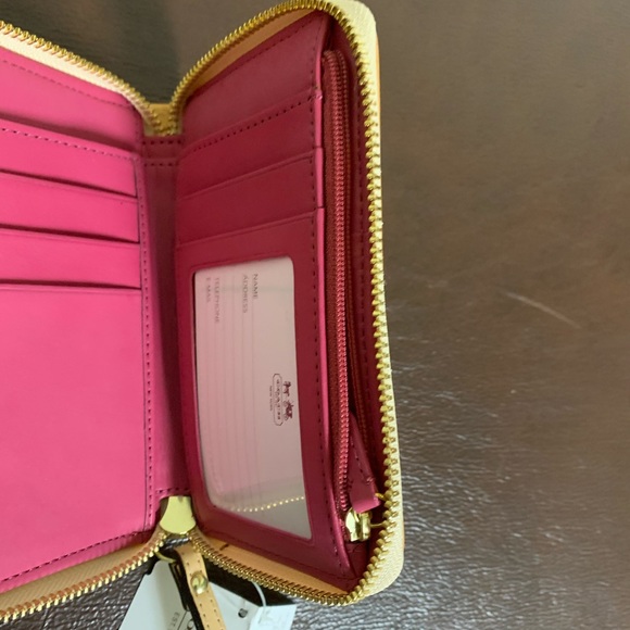New coach Peyton clover signature universal zip wallet - Picture 3 of 5